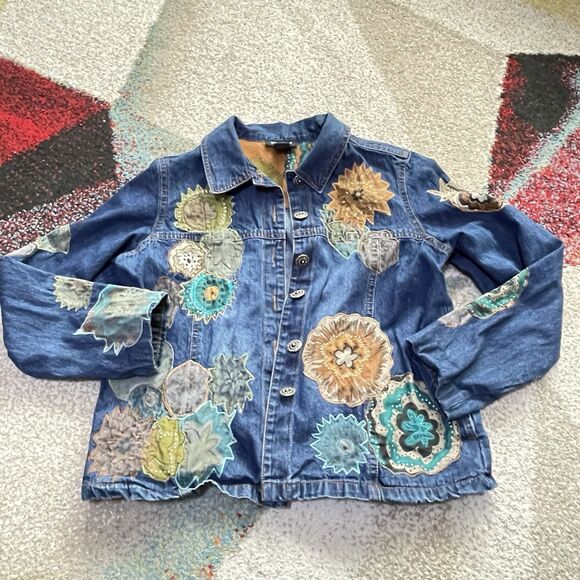 Vintage West End Denim Jacket Embroidered Floral Applique Blue Jean Petite S - Picture 1 of 4